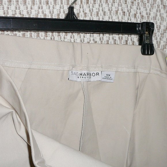 NWT Sag Harbor Capri Crop Pants 4-way Stretch Size 18W Pull-On Slimming - Picture 3 of 10